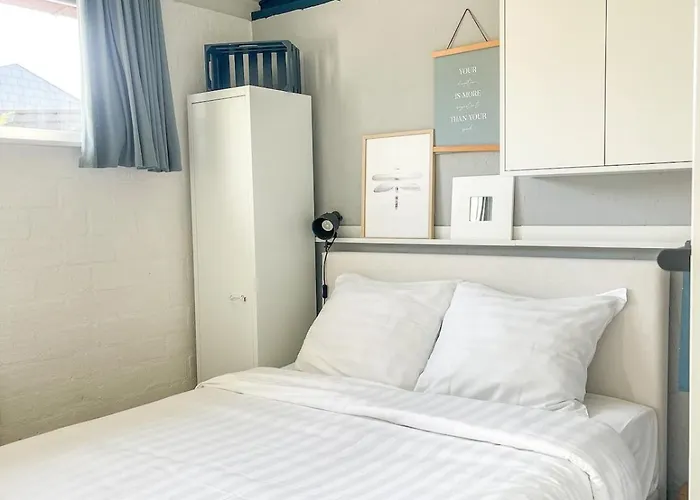 Holiday home The Kingfisher Near And Dunes Hargen And Schoorl