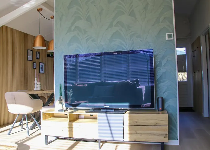 Holiday home The Kingfisher Near And Dunes Hargen And Schoorl Dirkshorn