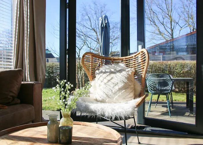 The Kingfisher Near And Dunes Hargen And Schoorl Holiday home Dirkshorn