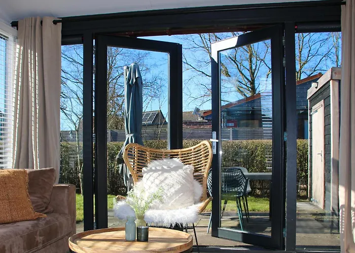 Holiday home The Kingfisher Near And Dunes Hargen And Schoorl Dirkshorn